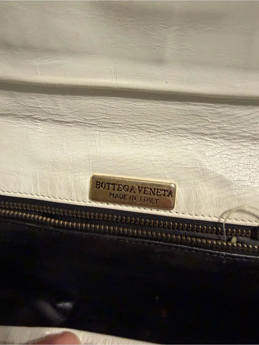 Vintage  BOTTEGA VENETA White Leather Crossbody Bag Made In Italy